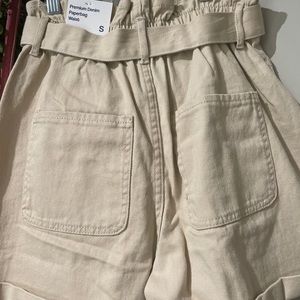 Never worn, comfortable fabric